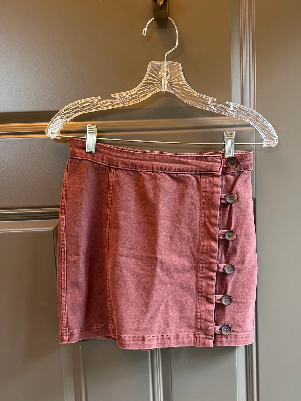 Altar’d State Rust Pink Mini Skirt w/Side Buttons, Size S